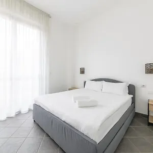 Apartamento Garibaldi 59 Italia